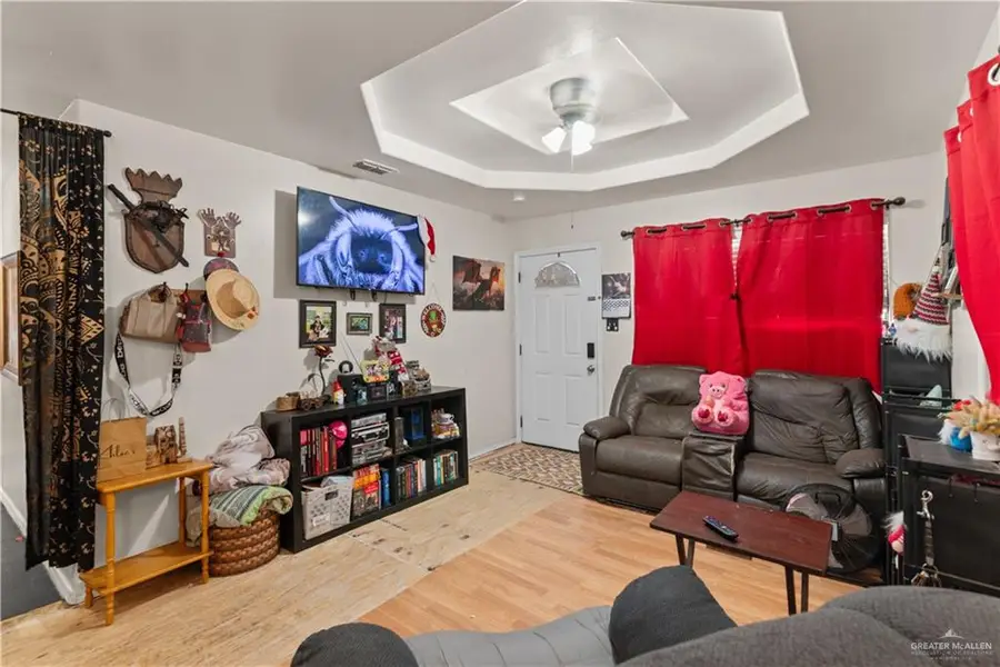 915 E Los Ebanos Street, San Juan, TX 78589 - #3