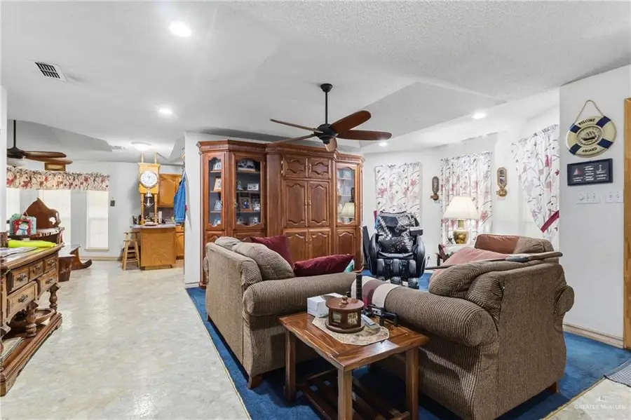 8913 N Bentsen Palm Drive, Mission, TX 78574 - #3