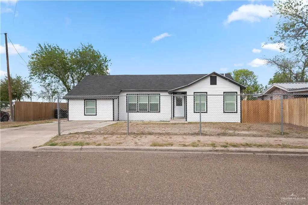 904 N Roberts Street, Edinburg, TX 78541 - #1