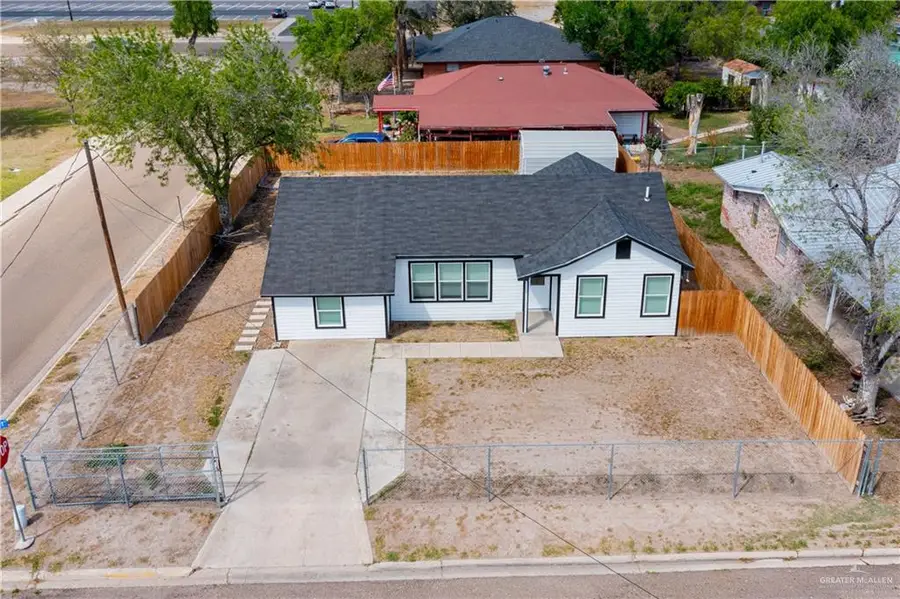 904 N Roberts Street, Edinburg, TX 78541 - #2
