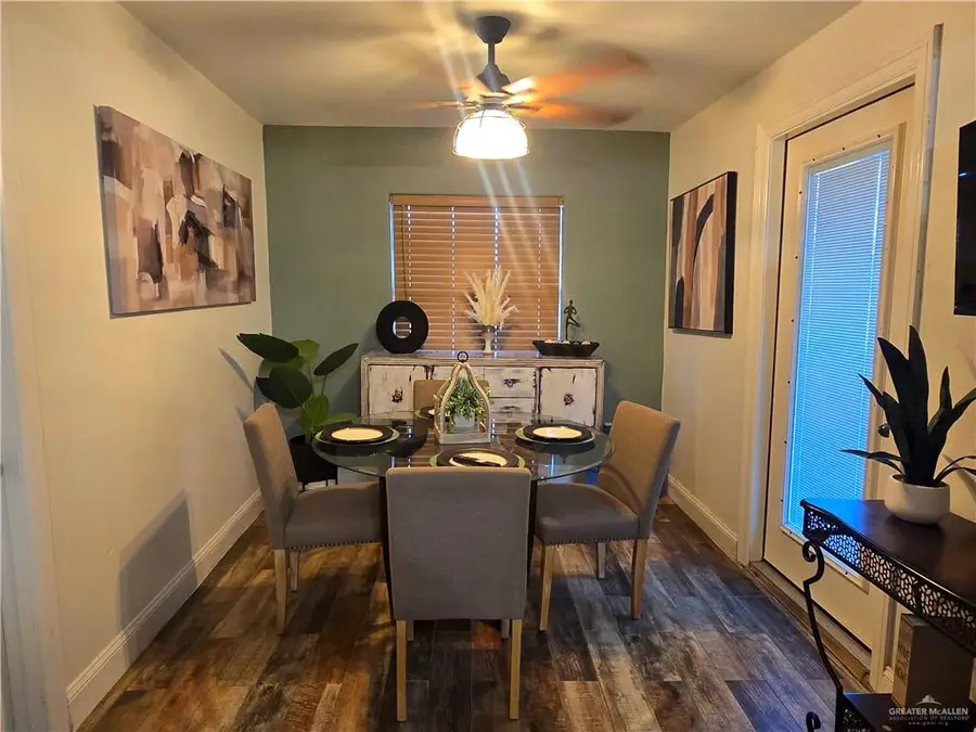 943 W Bowie Avenue, Alamo, TX 78516 - #3