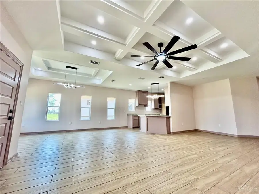 512 Tower Oak Drive, Alamo, TX 78516 - #3