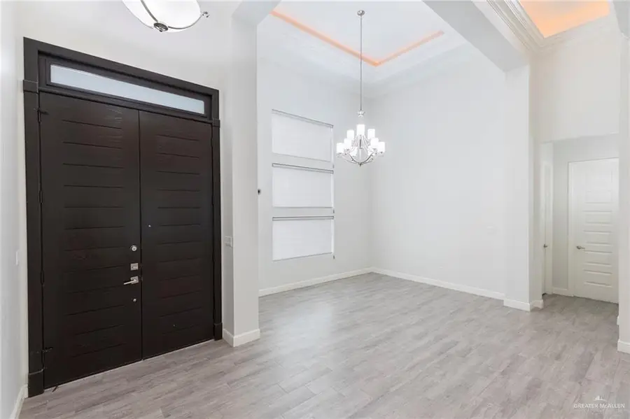 2521 S J Street, McAllen, TX 78503 - #3