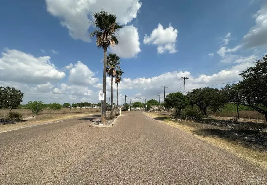 34313 Buck Fawn Drive, Edinburg, TX 78541 - #2