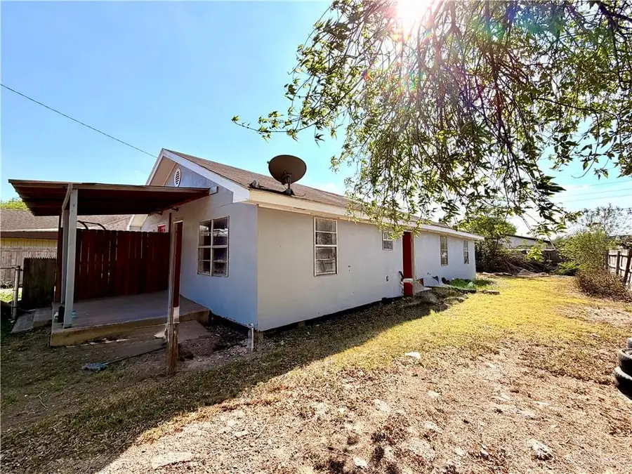 10837 Palmas Street, Mercedes, TX 78570 - #2