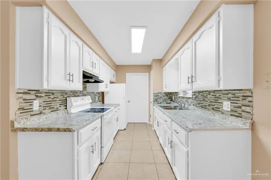 725 Franziska Street, Alamo, TX 78516 - #2