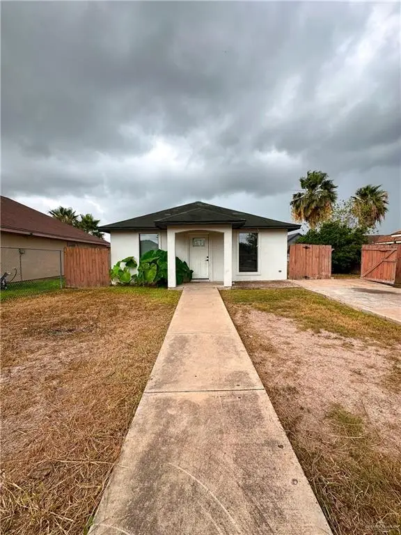 905 W Green Jay Avenue, Pharr, TX 78577 - #1