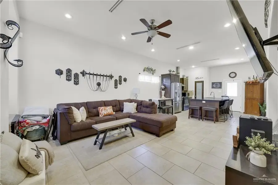 3909 Teal Avenue, McAllen, TX 78504 - #3