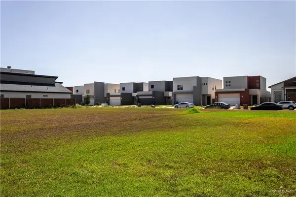 5208 Shalom Drive, Edinburg, TX 78539