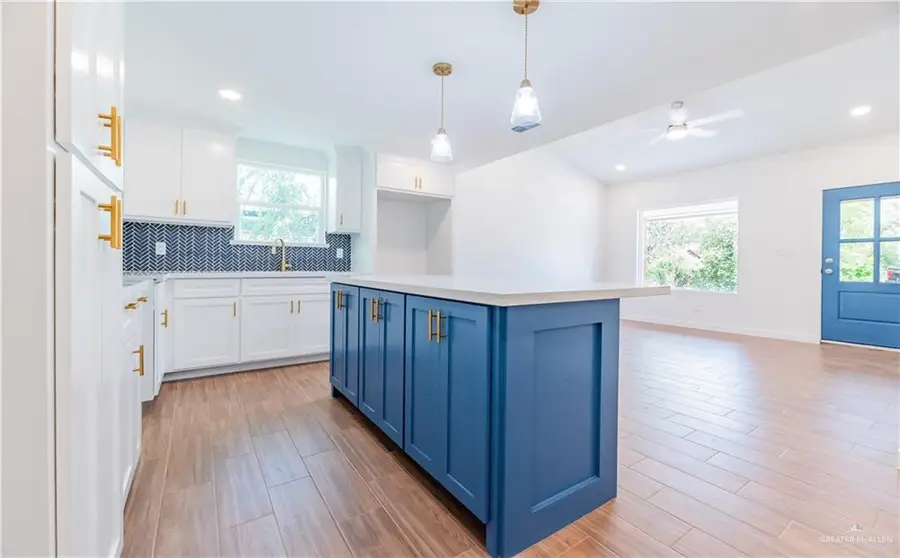 214 S 28th Street, McAllen, TX 78501 - #2