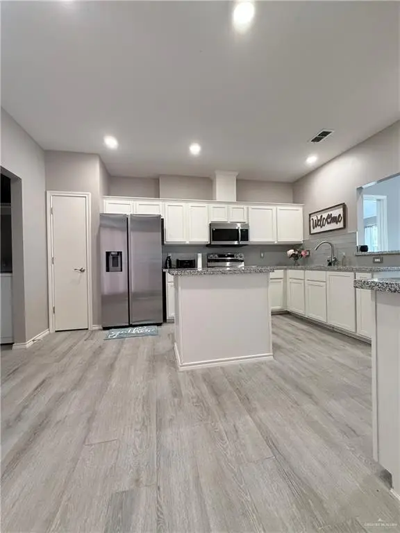 2213 E 20th Street, Mission, TX 78572 - #2