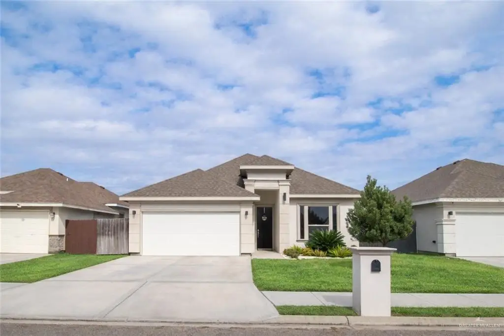 1017 W Eisenhower Avenue, Alton, TX 78573 - #1