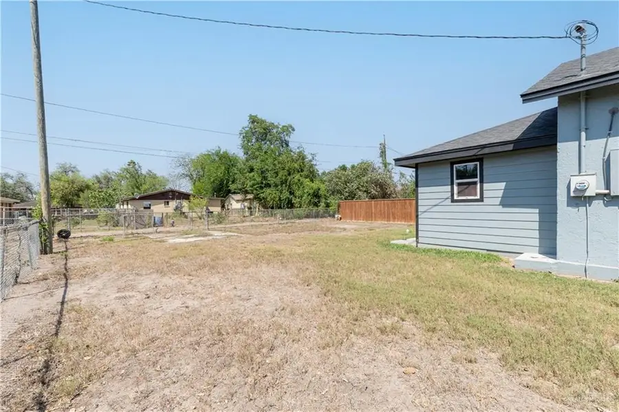 805 W 6th Street W, Weslaco, TX 78596 - #2