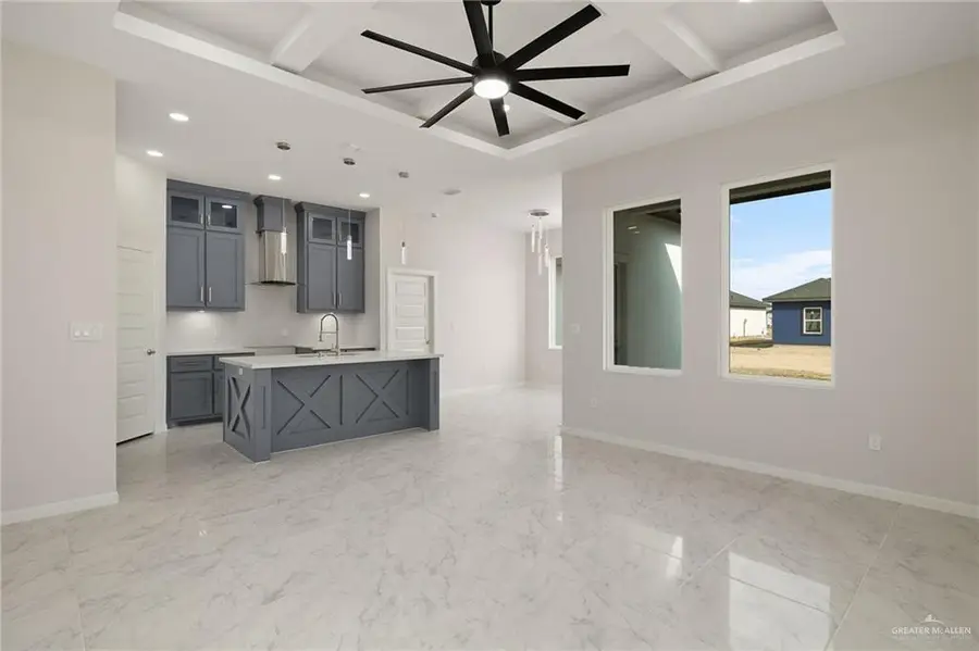 908 E 39th Street, San Juan, TX 78579 - #3