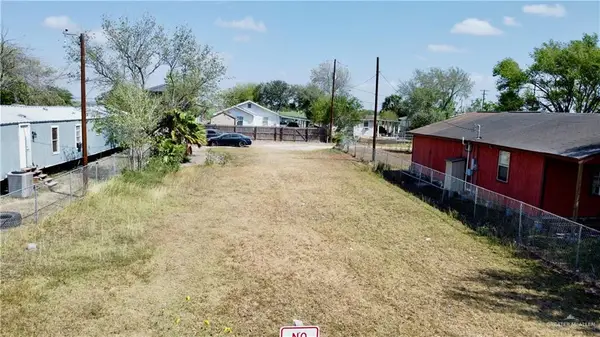 108 Elia Street, Edcouch, TX 78538