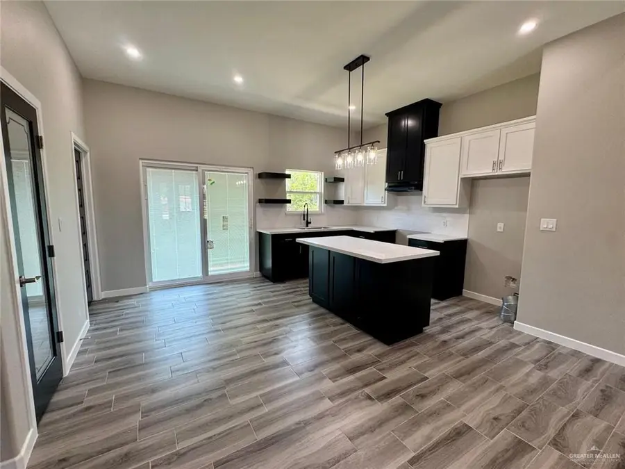 209 S Raul Longoria Road, Edinburg, TX 78542 - #3