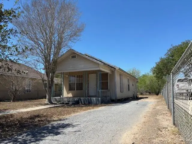 717 S Virginia Avenue, Mercedes, TX 78570 - #2