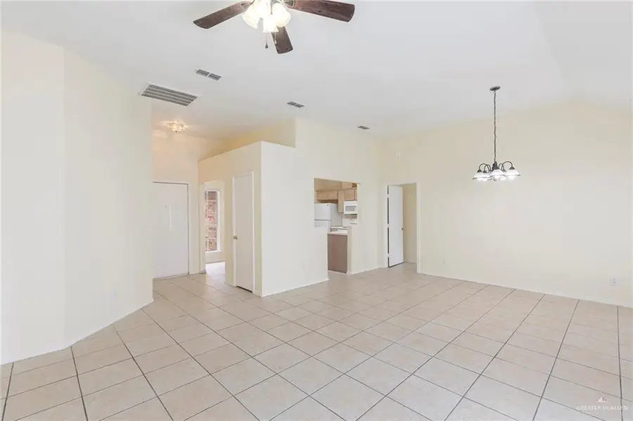 506 S Pacific Avenue, Edinburg, TX 78539 - #3