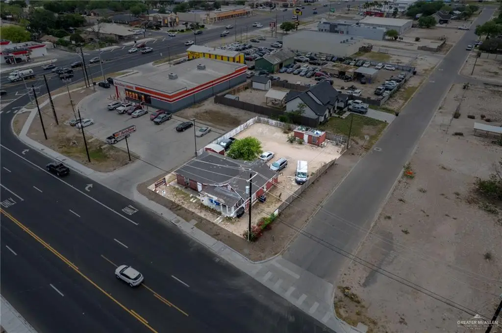 130 W Main Avenue, Alton, TX 78573 - #1