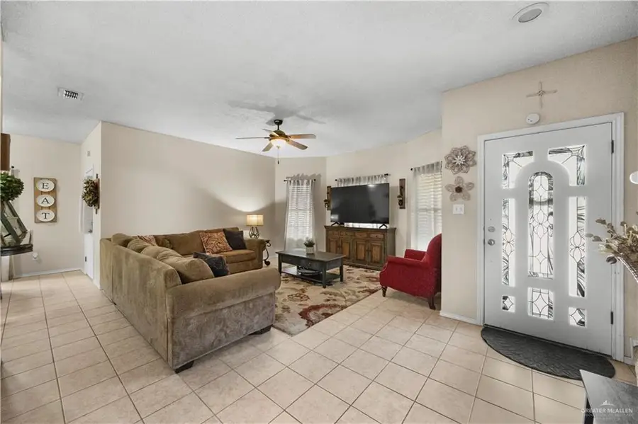 2811 Oblate Street, Mission, TX 78572 - #3