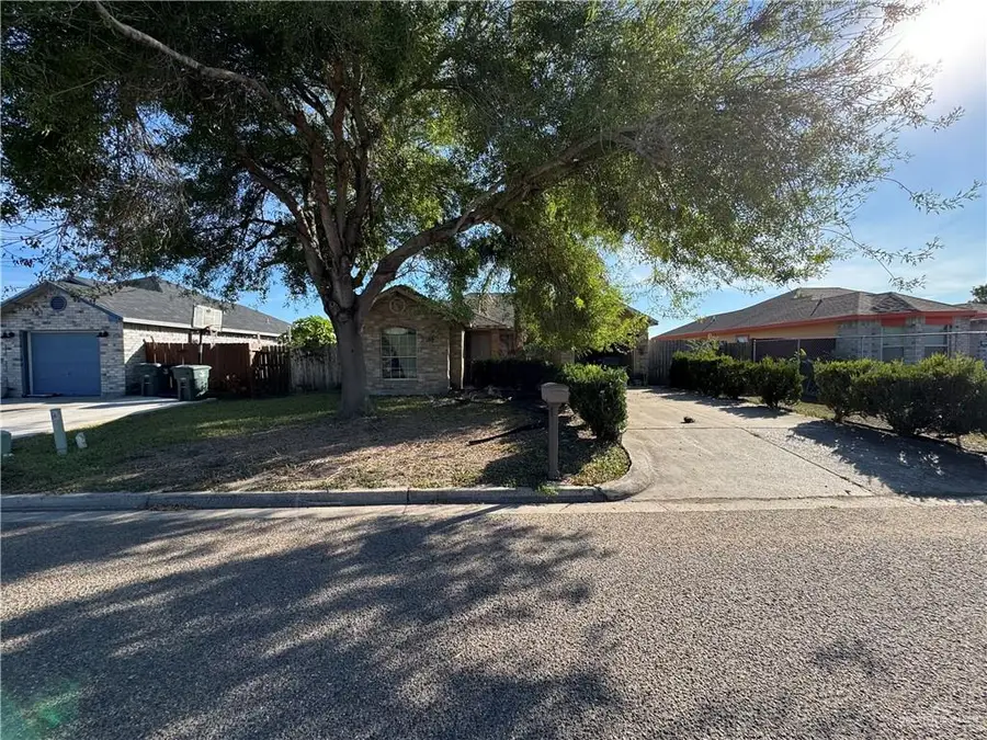 3017 S Vista Verde Circle S, Harlingen, TX 78552 - #2