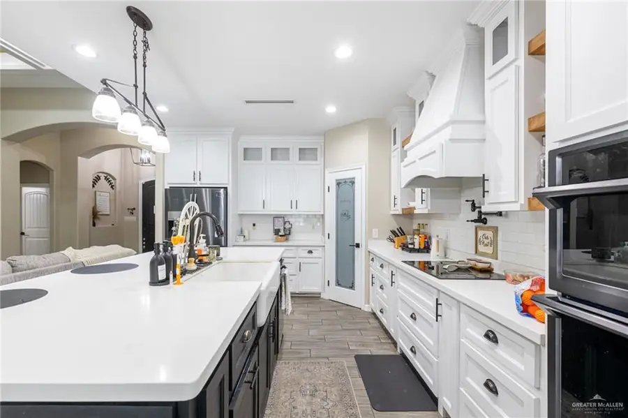 909 Seminole Avenue, McAllen Pharr, TX 78577 - #3