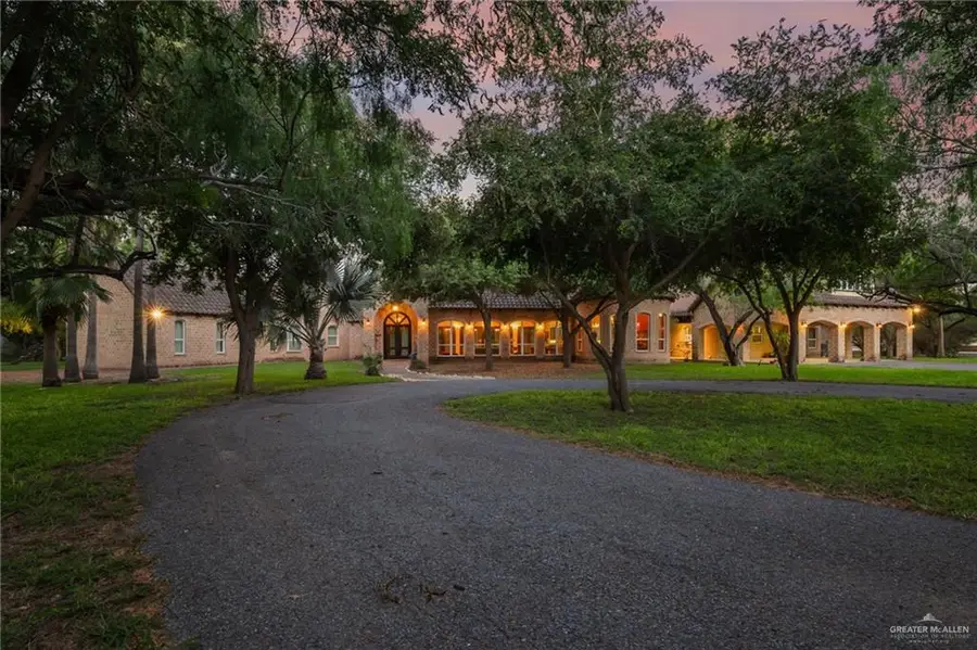 1700 Dartmouth Avenue, McAllen, TX 78504 - #3