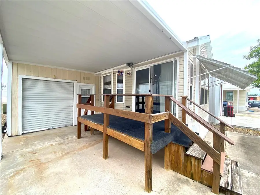 711 Pine Street, Mission, TX 78572 - #2