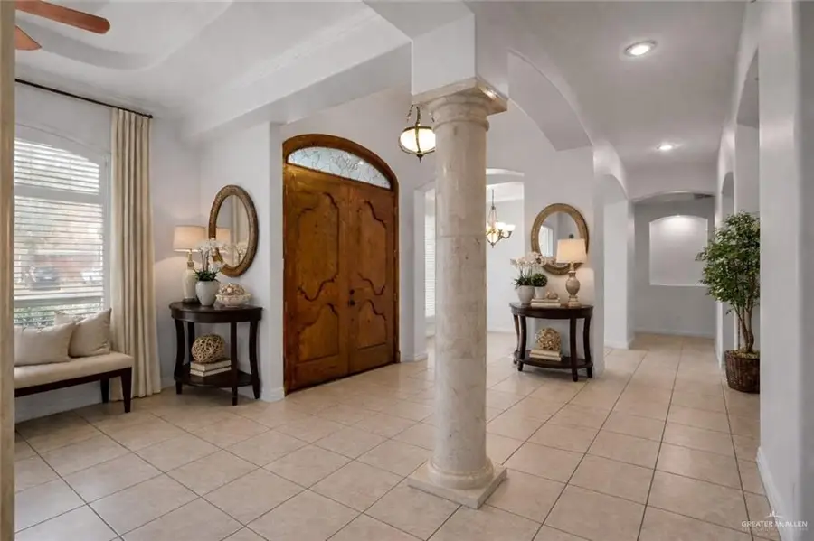 5009 Redwood Avenue, McAllen, TX 78501 - #3