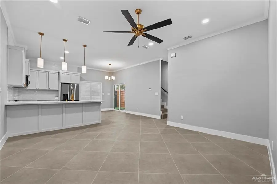 822 Bicentennial Boulevard, McAllen, TX 78501 - #2