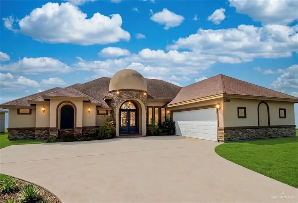 208 Thornwood Loop, Rio Grande City, TX 78582 - #1