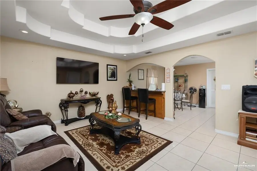 2606 E La Pointe Avenue, Alton, TX 78573 - #3