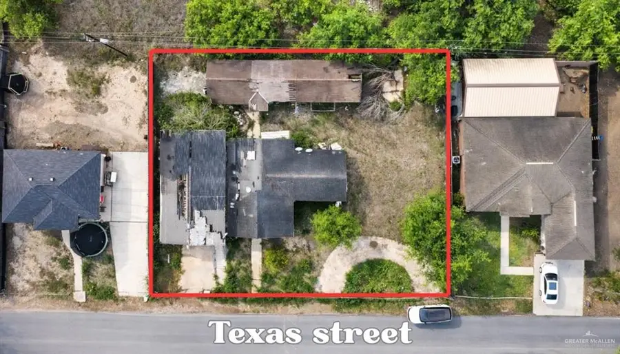 32 N Texas Street, Rio Grande City, TX 78582 - #2