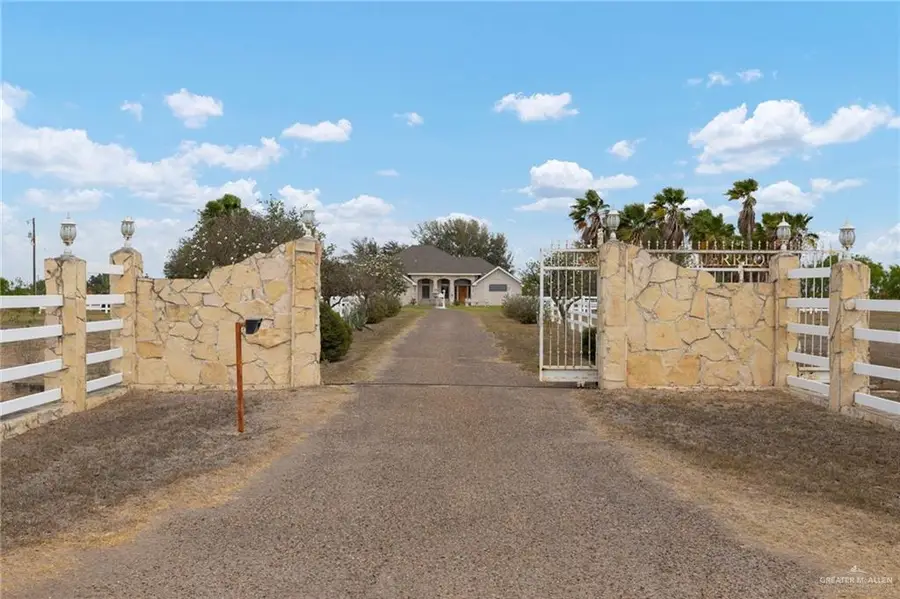 21600 Los Venados Drive, Edinburg, TX 78542 - #2