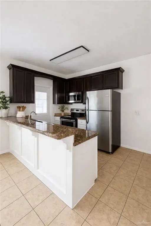2702 Phoenix Street, Edinburg, TX 78541 - #3