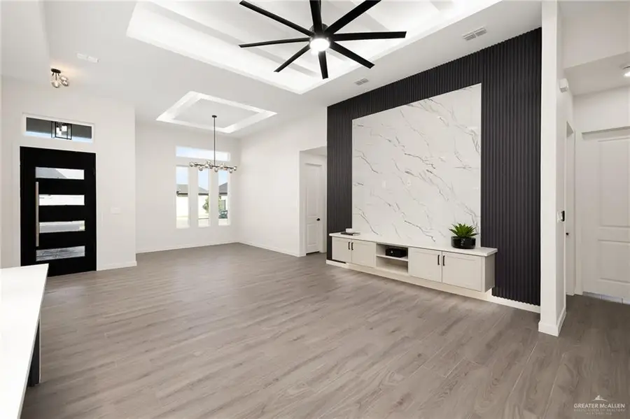 9806 N 25th Lane, McAllen, TX 78504 - #3