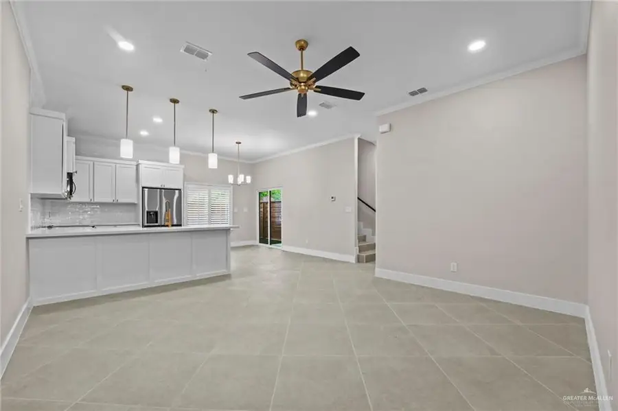 900 S Bicentennial Boulevard, McAllen, TX 78501 - #3