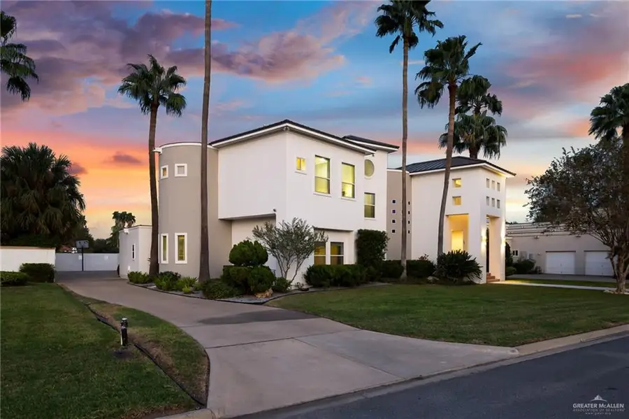 112 E Flamingo Avenue, McAllen, TX 78504 - #2