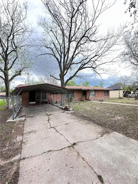 1215 Oak Street, Mission, TX 78572 - #2