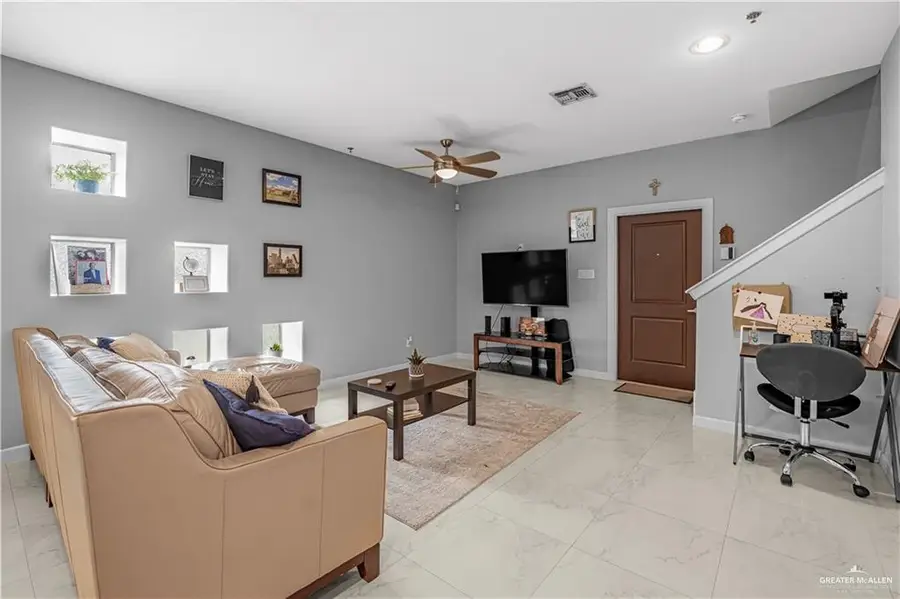 1217 E Camellia Avenue #A, McAllen, TX 78501 - #3