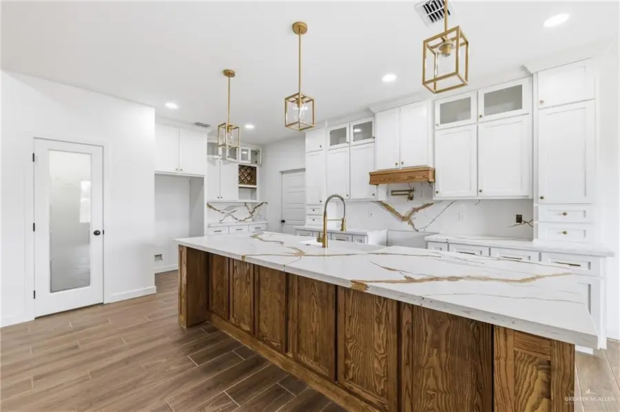 2206 Carolina Drive, Mercedes, TX 78570 - #2