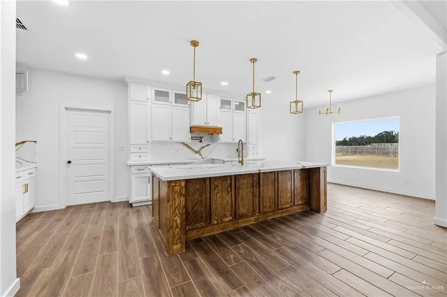 2206 Carolina Drive, Mercedes, TX 78570 - #3