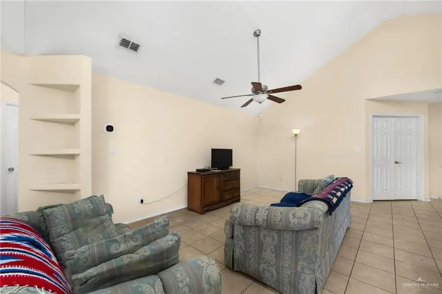 4716 Xanthisma Avenue, McAllen, TX 78504 - #3