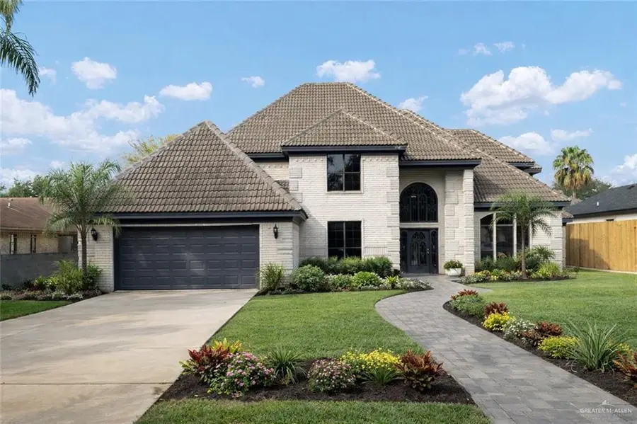 915 Durango Street, Mission, TX 78572 - #2