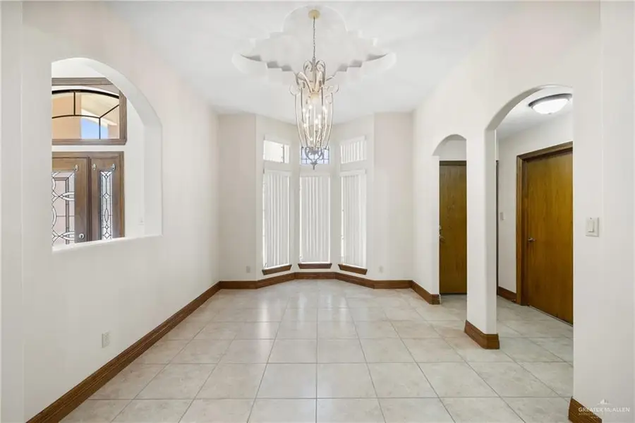 801 New Orleans Circle, Pharr, TX 78577 - #3