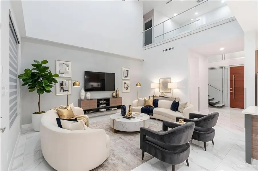 2416 S Thames Drive, Edinburg, TX 78539 - #3