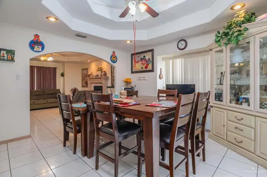 1821 Plainview Drive, Rio Grande City, TX 78582 - #3