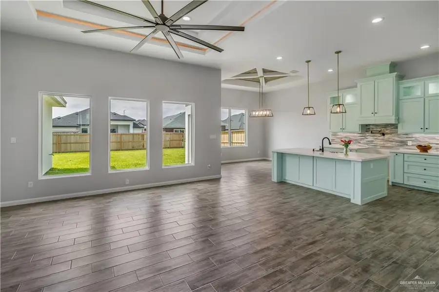 1009 Magnolia Street, Mission, TX 78573 - #2