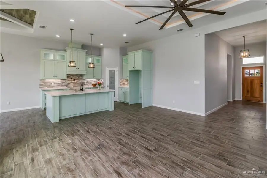 1009 Magnolia Street, Mission, TX 78573 - #3