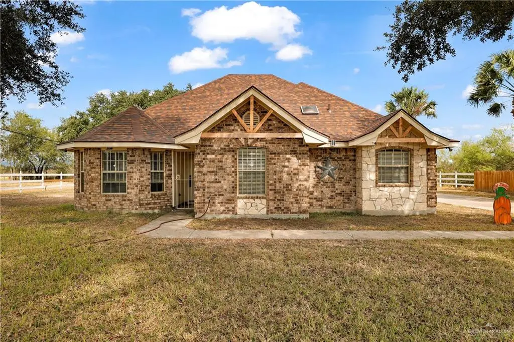 1401 E Mile 3 Road, Palmhurst, TX 78573 - #1